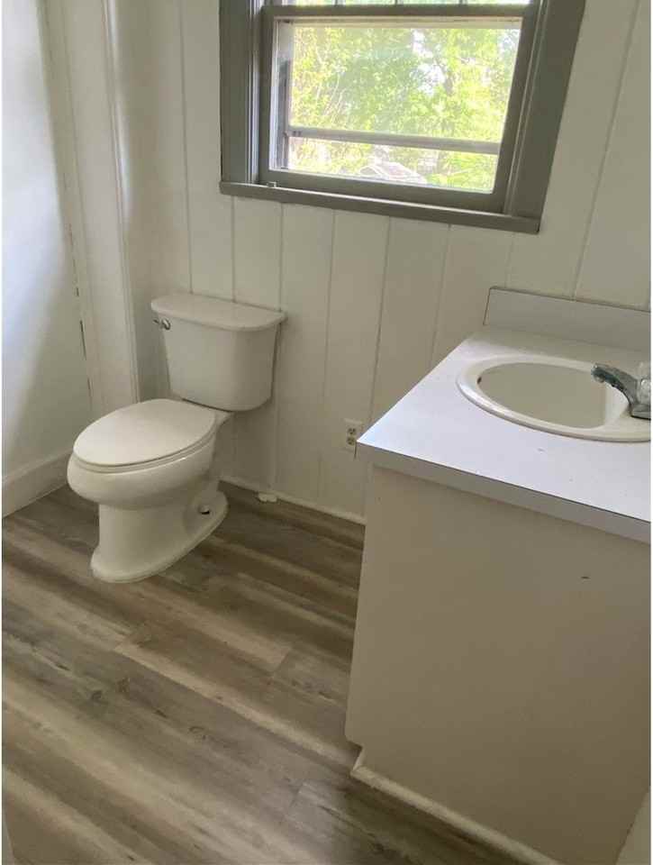 4117 E Lewis St - Photo 7 of 19