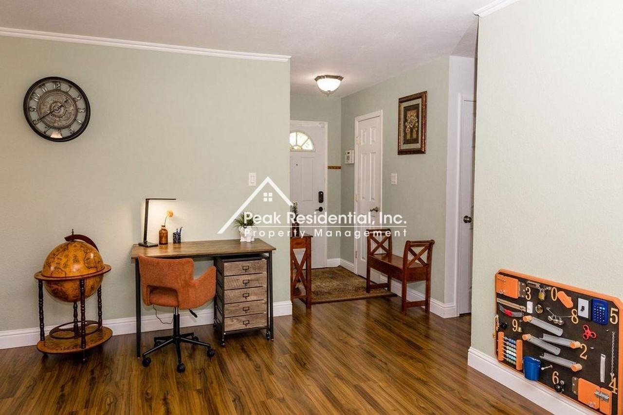 5639 Beech Ave - Photo 2 of 26