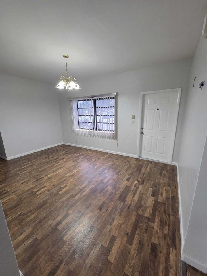 31 Edmund Road #1 - Photo 7 of 12