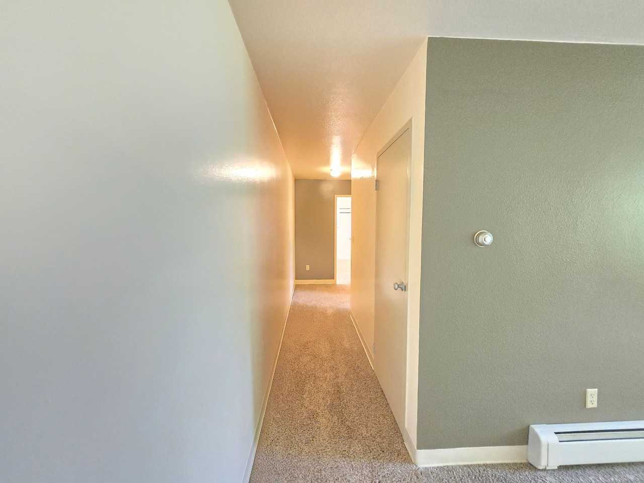 Welcome to Kenwood Manor Apartments – Tucked Away in the Heart of Sioux Falls - Photo 7 of 11