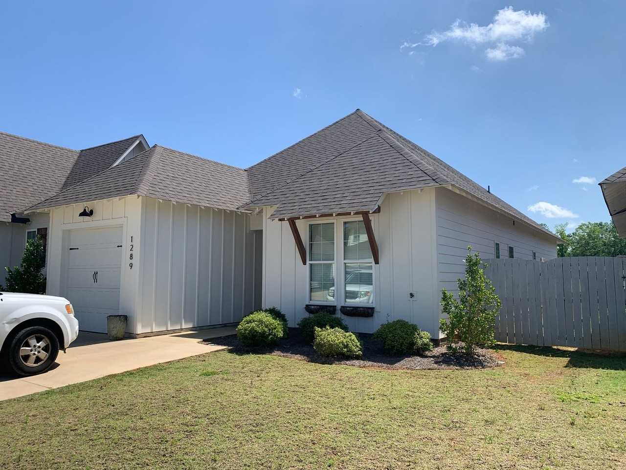 1289 Foxtail Ln - Photo 2 of 27
