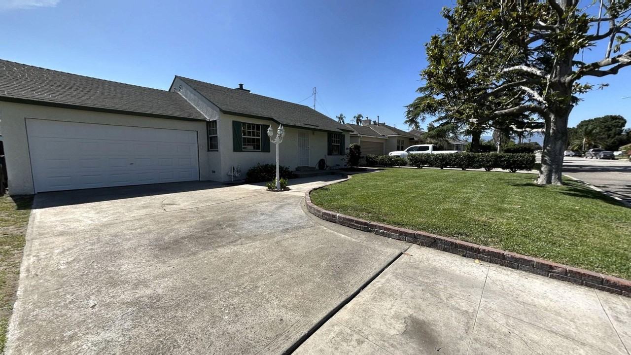 1131 Norman Rd - Photo 2 of 27