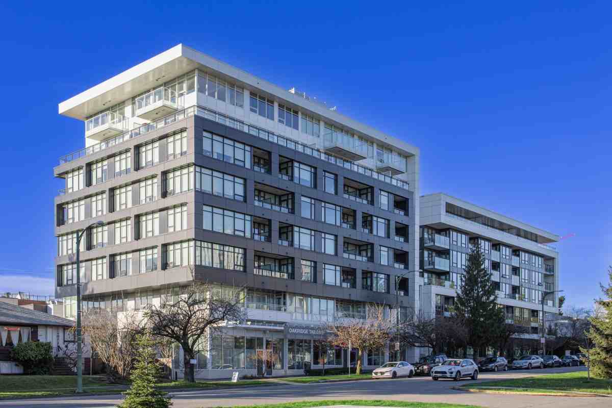 6311 Cambie Street #102 - Photo 3 of 34