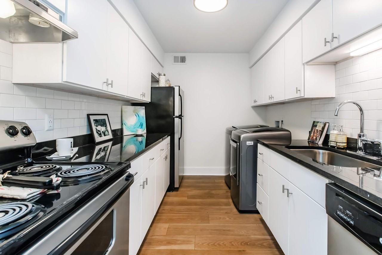 Gazebo Apartments - Photo 4 of 50