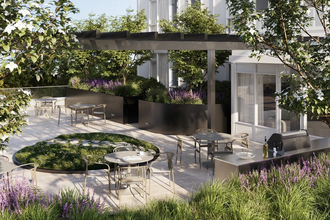 West 42 - Photo 3 of 18