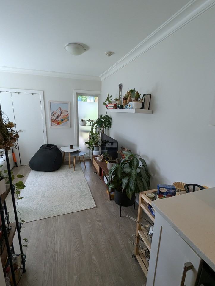 1538 Victoria Drive - Photo 2 of 13