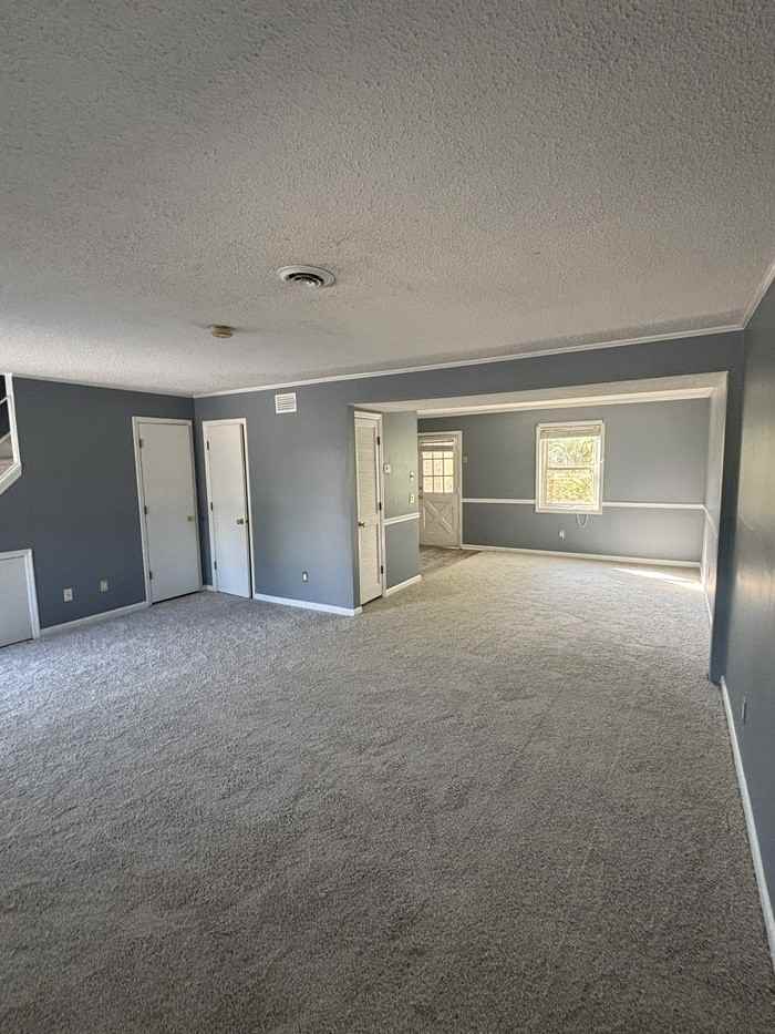 1200 Cactus Ave - Photo 3 of 11