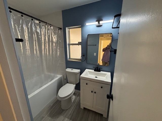 5030 Aragon Way S #NA - Photo 3 of 7