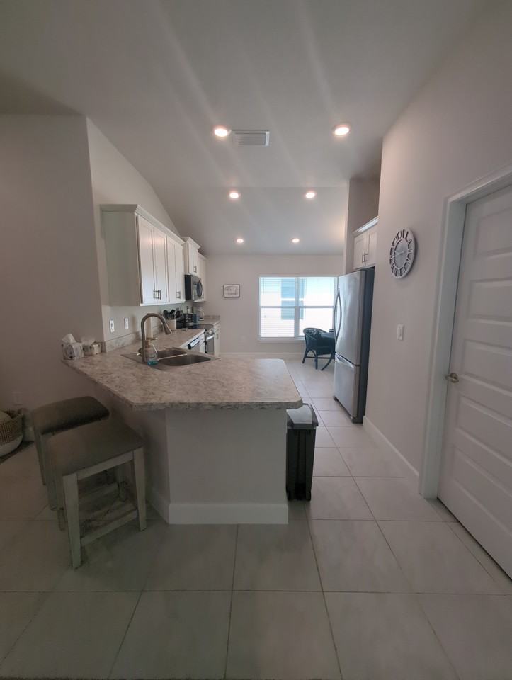 980 Ibis Cir #NA - Photo 5 of 32