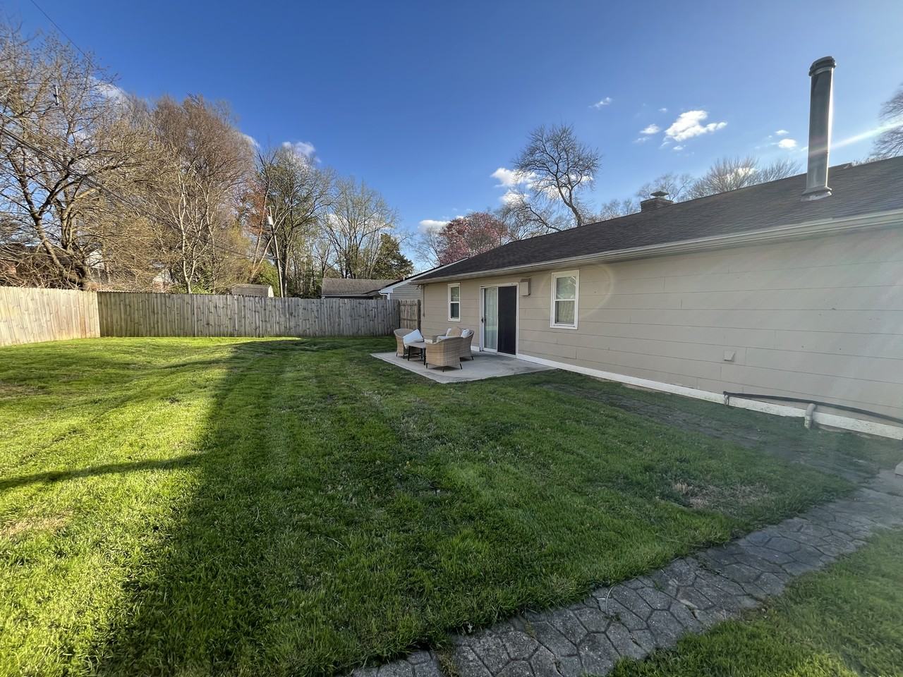 703 Brook Dr #NA - Photo 3 of 20