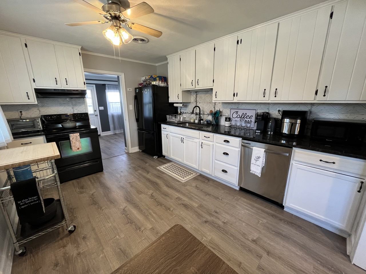 703 Brook Dr #NA - Photo 4 of 20