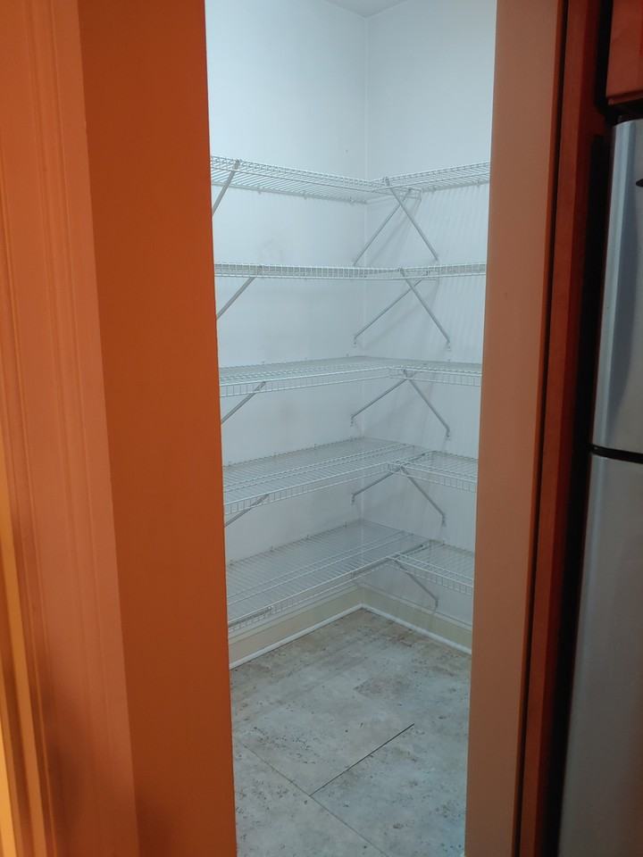 111 S 13th St #2 - Photo 6 of 26