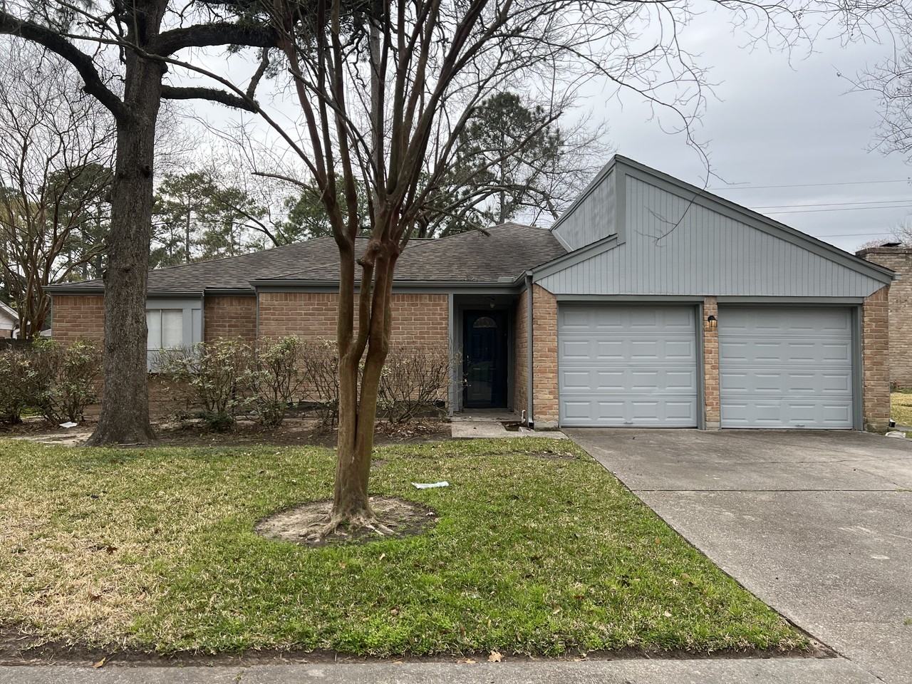 14715 Spring Lake Dr #NA - Photo 3 of 11