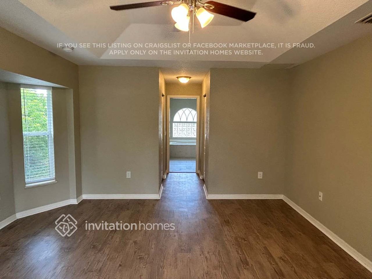 12404 Appleberg Cir - Photo 2 of 13