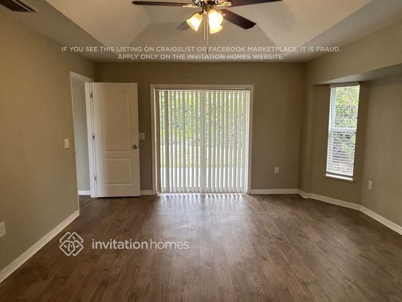 12404 Appleberg Cir - Photo 7 of 13