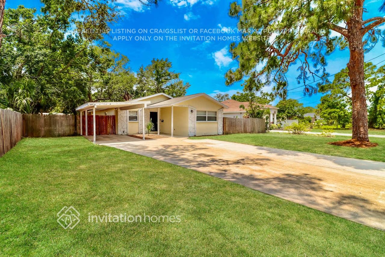 2512 Casilla Way S - Photo 3 of 17
