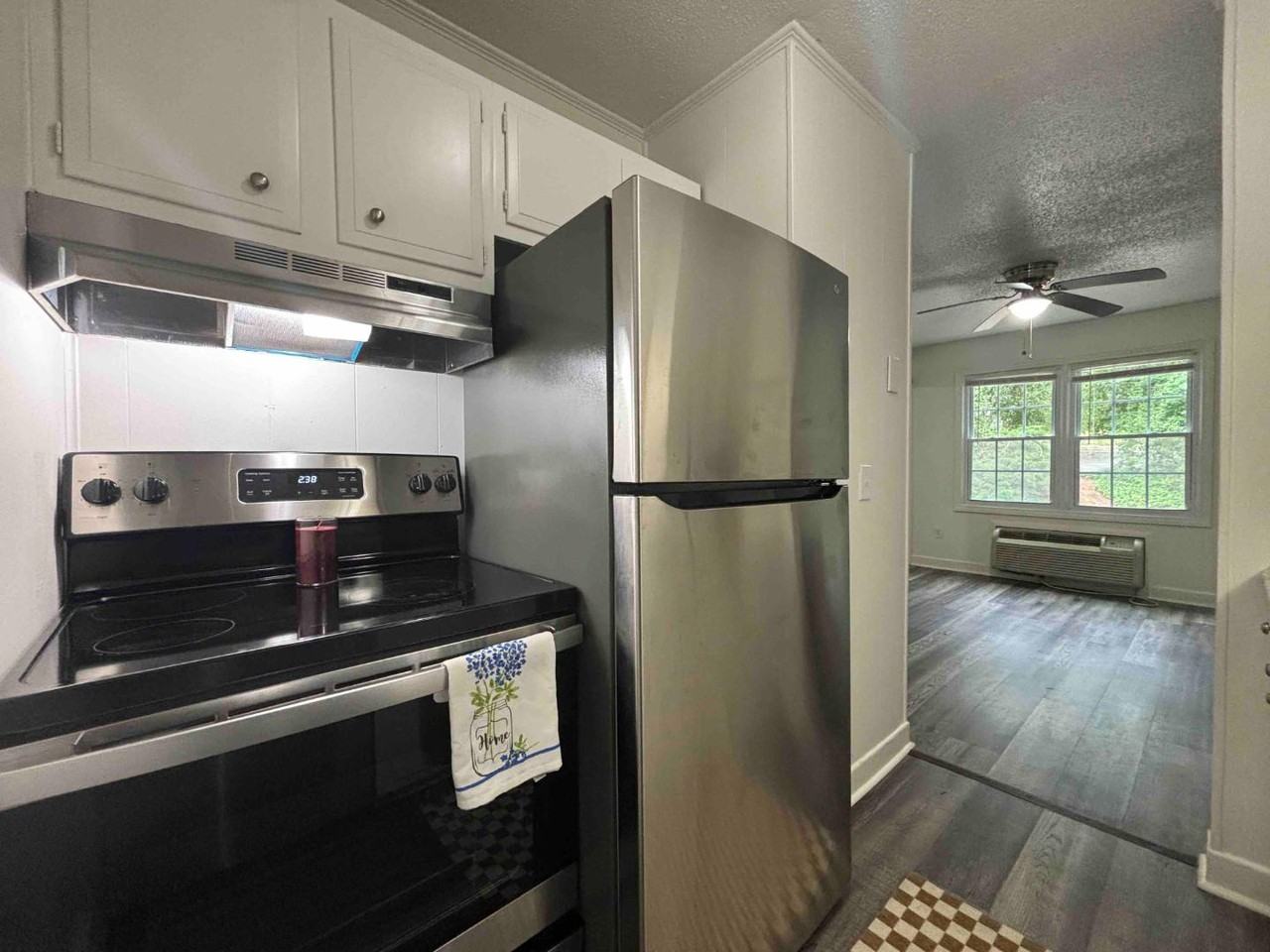 107 Feldman Dr - Photo 4 of 7