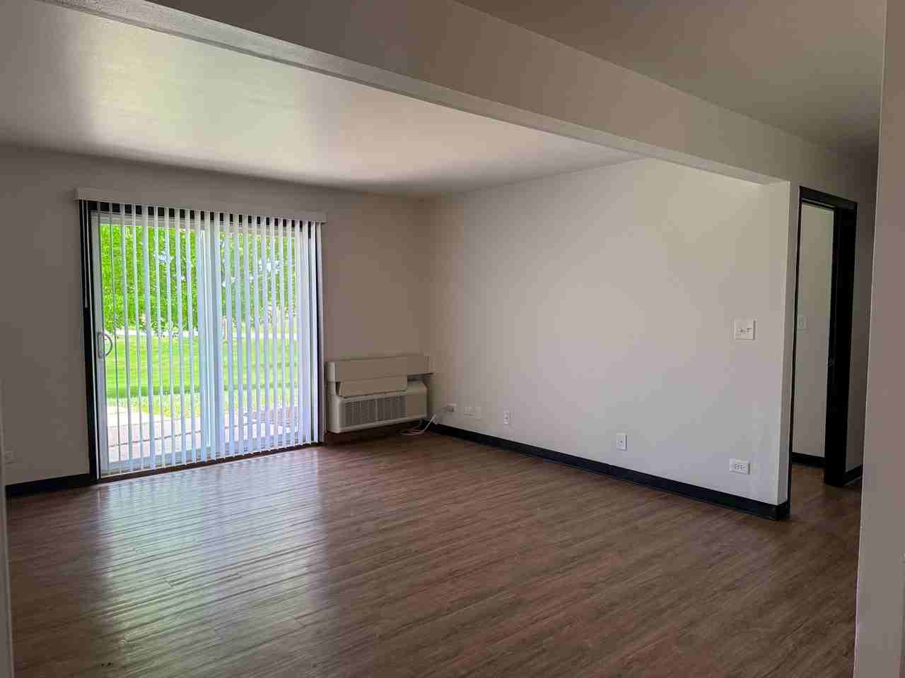 Tan Oak Apartments - Photo 7 of 35