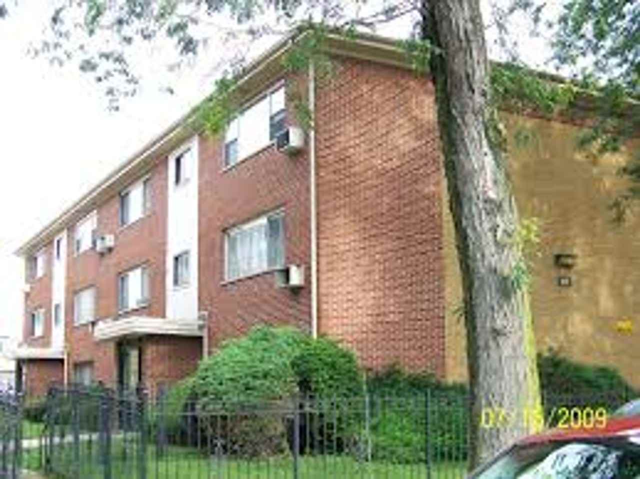 11110 - 11118 S Homewood Ave - Photo 2 of 4