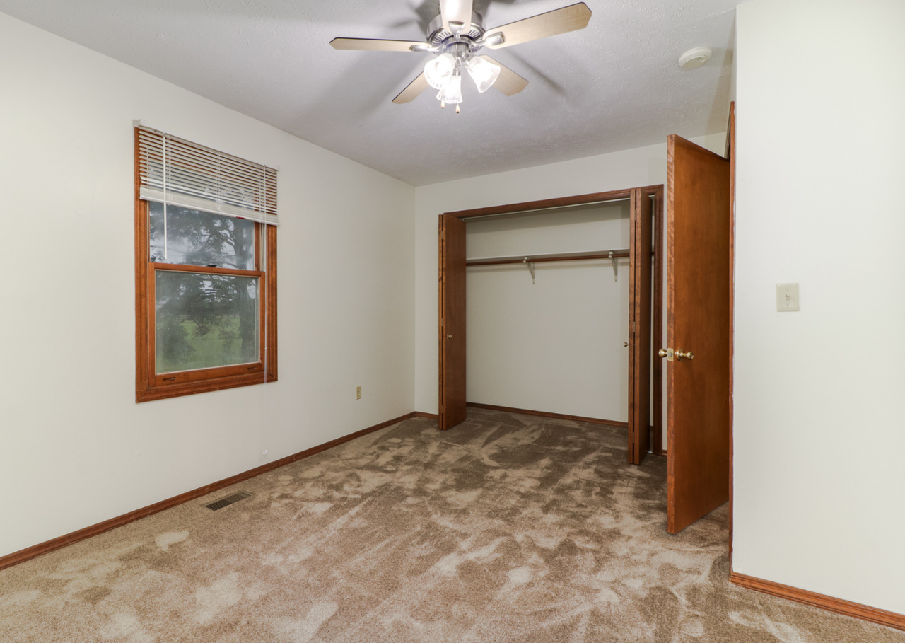 2208-2306 Rainbow Court - Photo 7 of 21