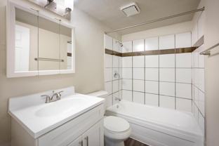 300 Russell Blvd - Photo 1 of 1