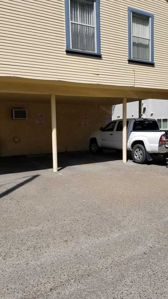 214 A St - Photo 7 of 18