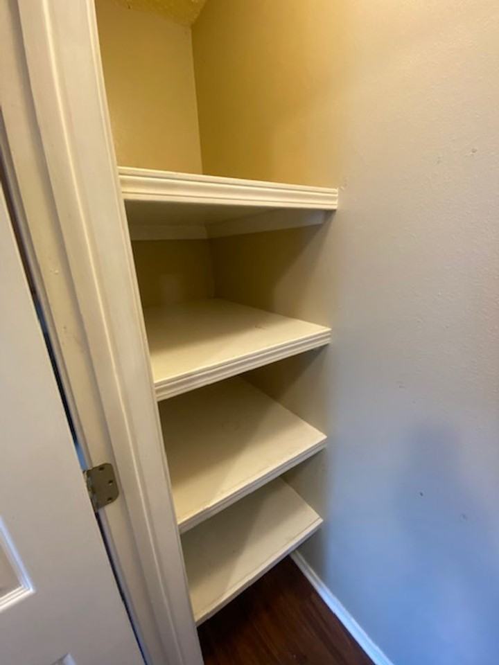 320 E Evergreen Ln - Photo 5 of 11