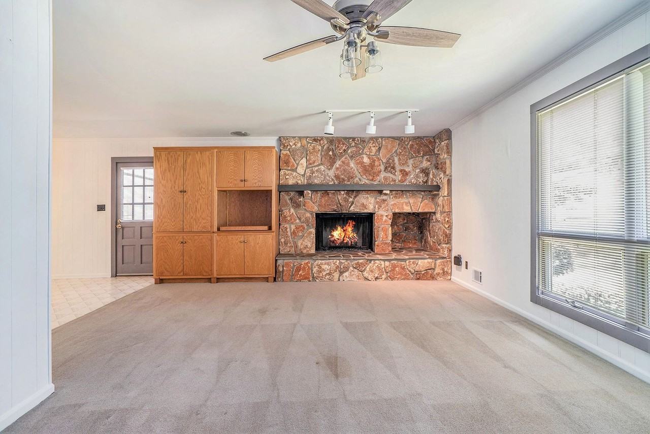 1431 Oliver Bridge Rd - Photo 2 of 42