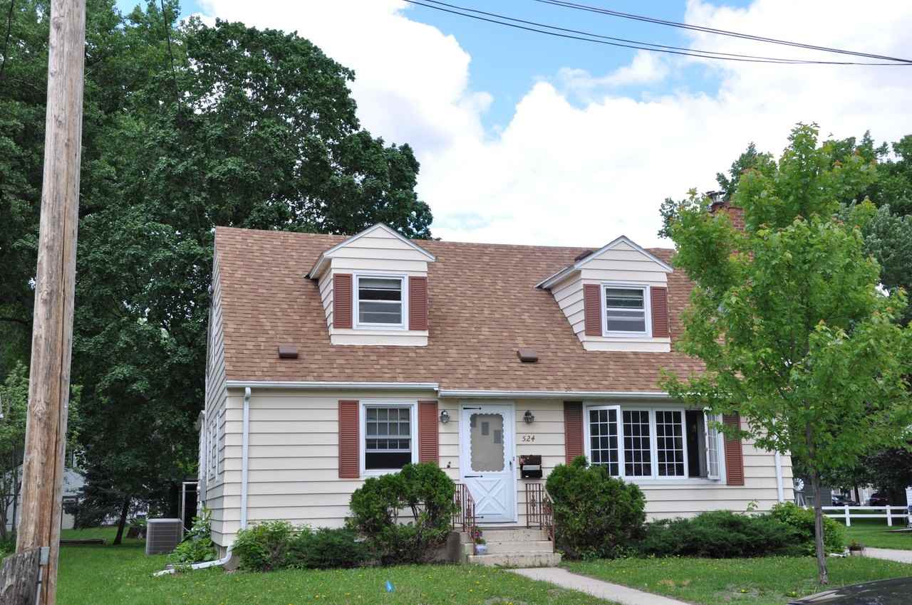 524 Jefferson - Photo 2 of 2