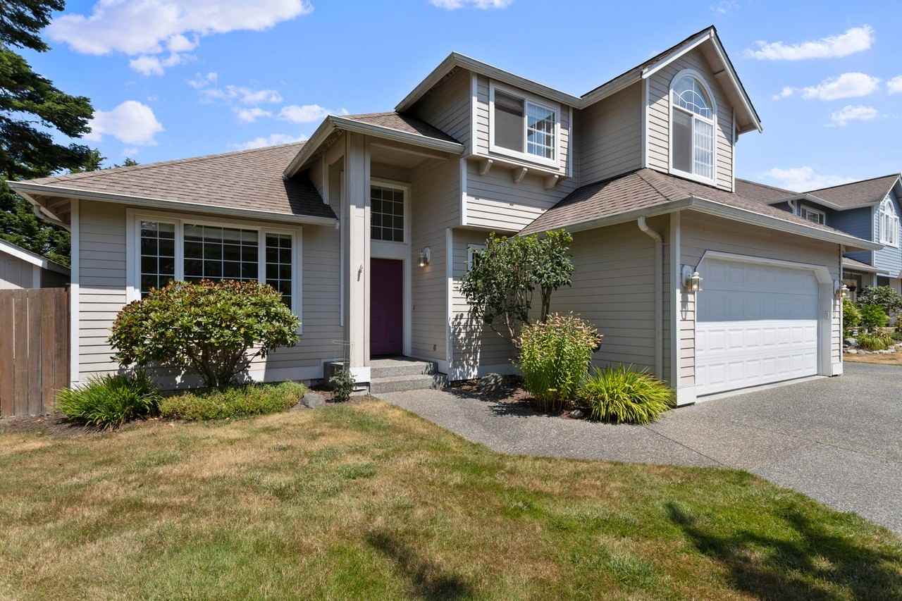 2314 37th Ct - Photo 2 of 30