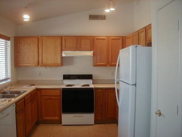 2590 W Camino Del Grijalva - Photo 2 of 14