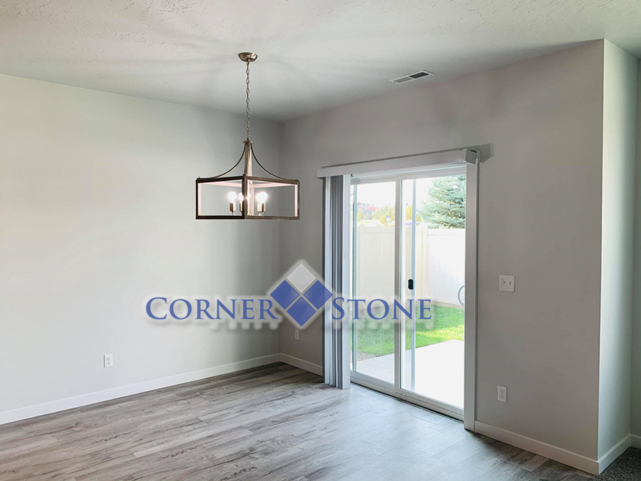 3301 S Daybreak Ave - Photo 7 of 18