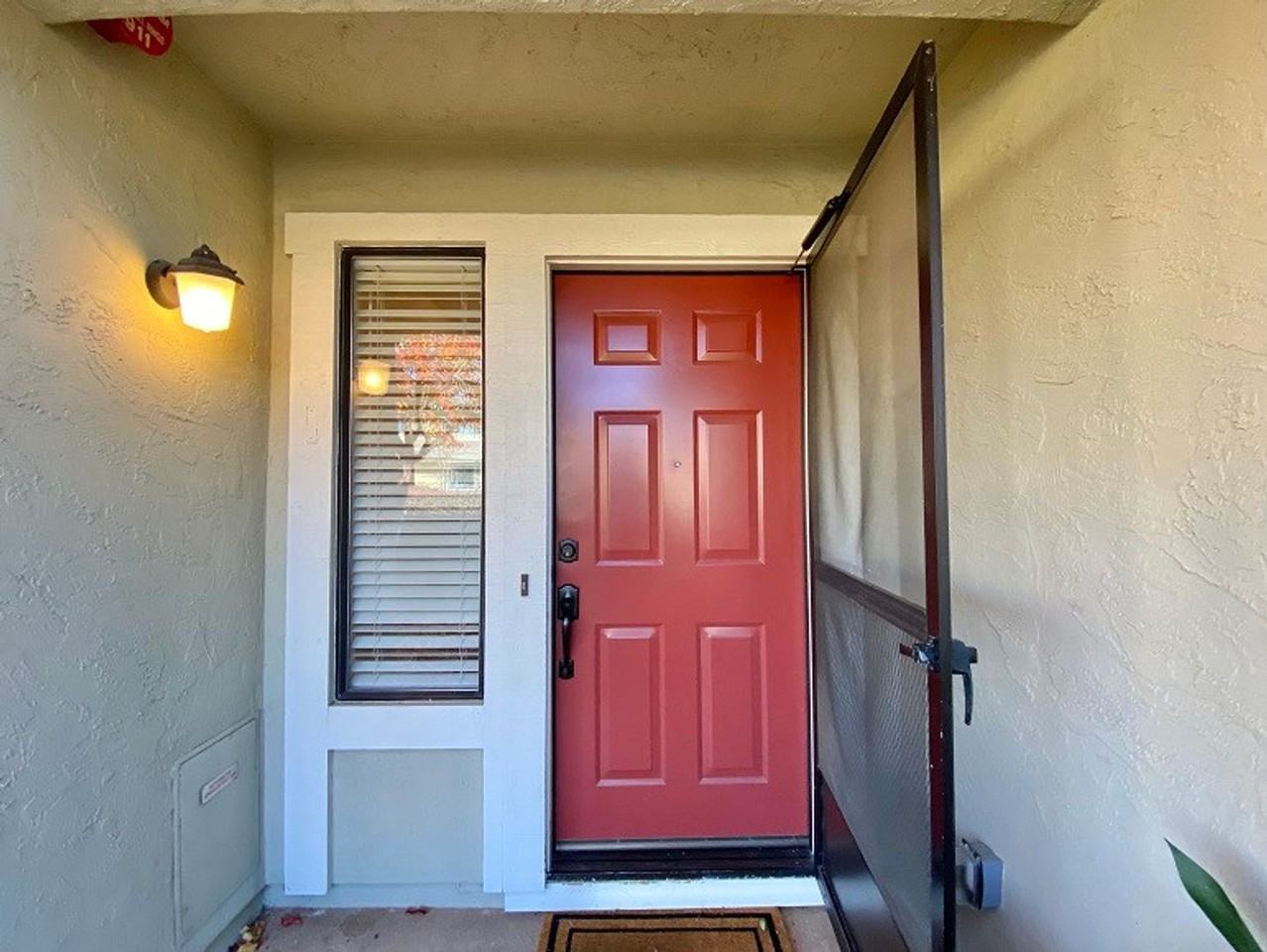 1633 San Vicente Ave - Photo 4 of 27