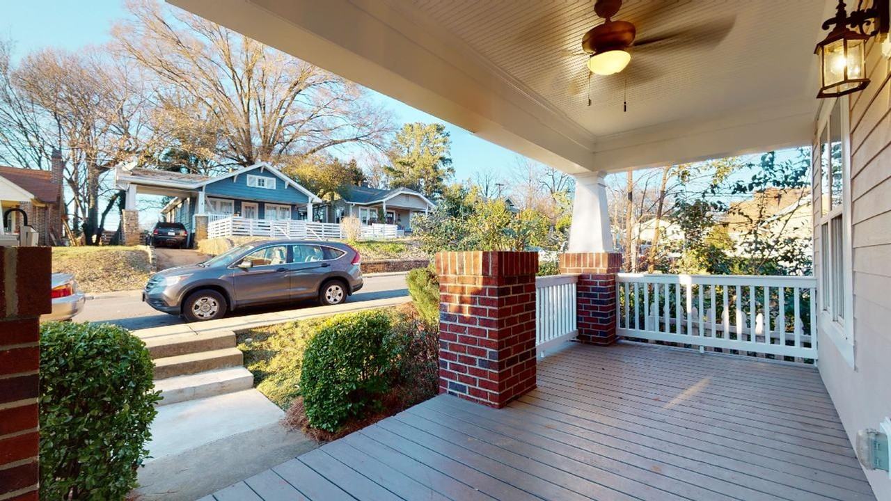 311 Woodvale Pl - Photo 2 of 29