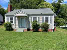 featured image of 825 Churchill Dr