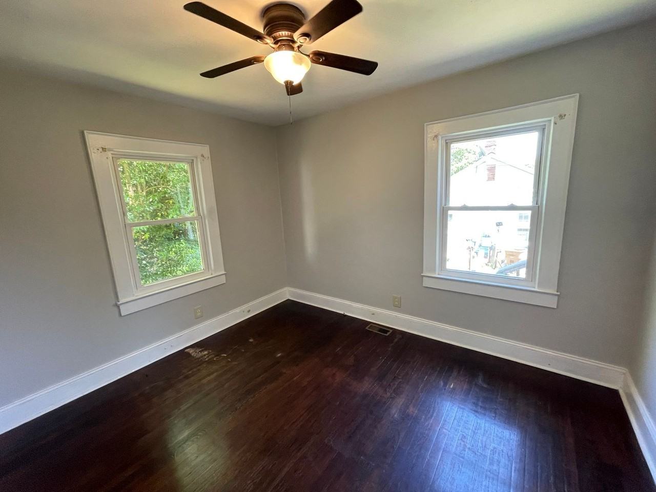 825 Churchill Dr - Photo 6 of 11