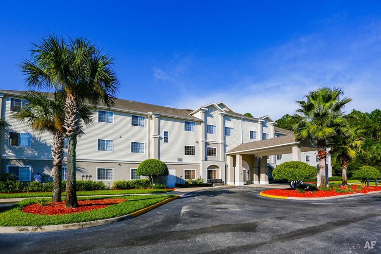 Holly Ridge Apartments – Active Senior Living, Southern Charm, Endless Possibilities! - Photo 5 of 22