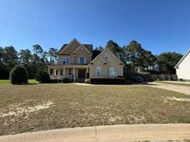 featured image of 340 Lancelot Ct