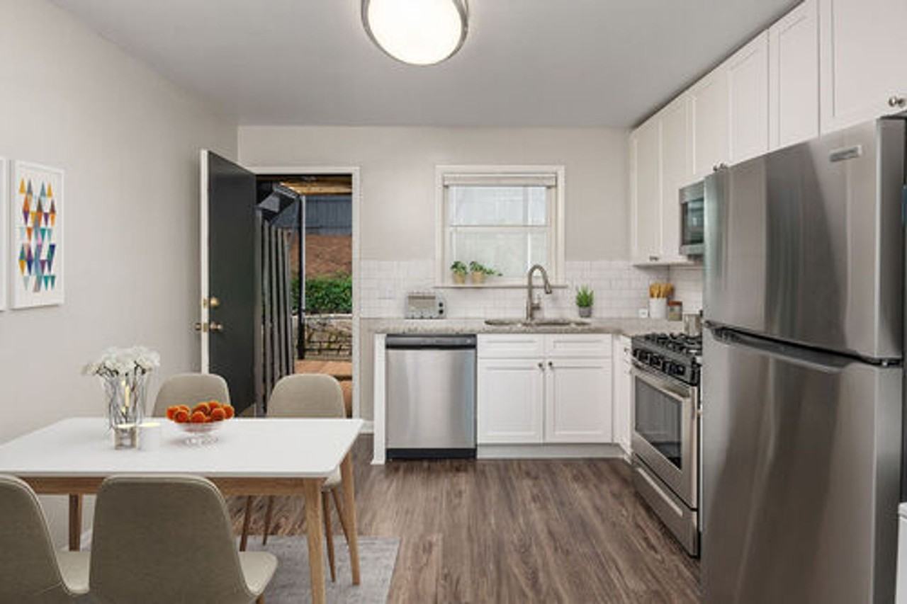 351 Hillcrest - Photo 4 of 10