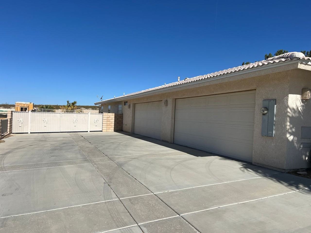 26738 Hitching Post Ln - Photo 3 of 23