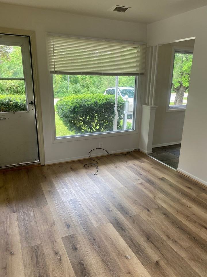 15565 Pomona Dr - Photo 2 of 17