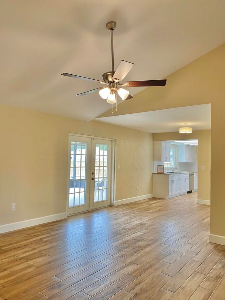 3842 Featherwood Trl - Photo 6 of 19