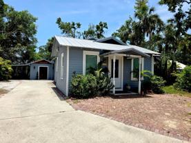 818 Windsor Dr - Photo 1 of 1