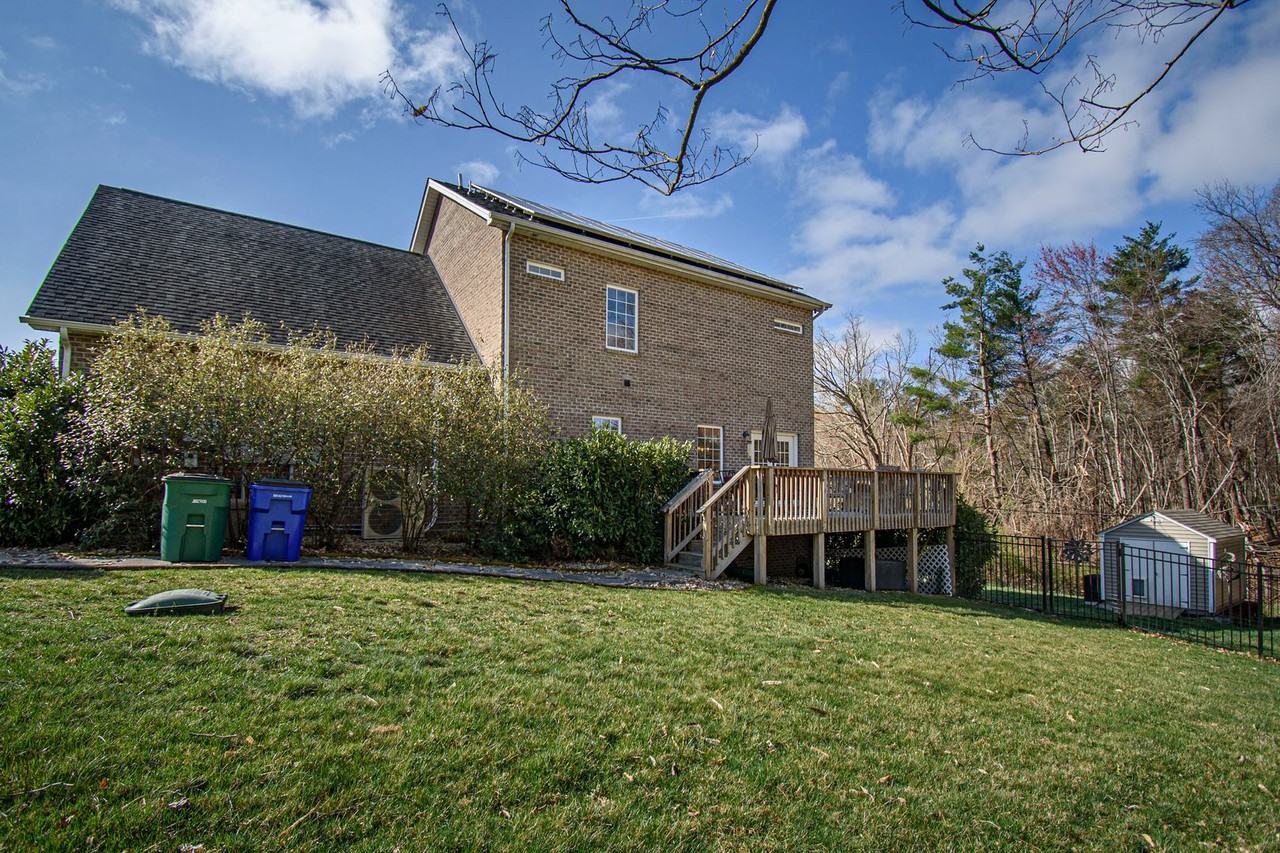 50 Siena Dr - Photo 5 of 50