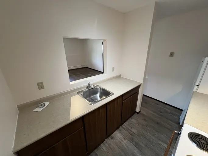 6004 58 Ave #103WF - Photo 2 of 22