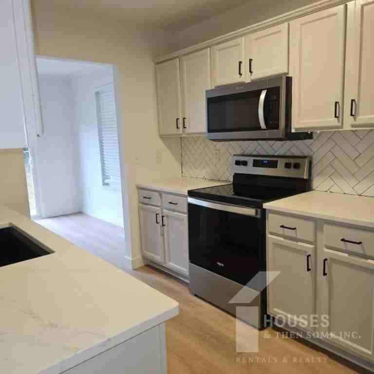 69 Greensboro Ct - Photo 4 of 22