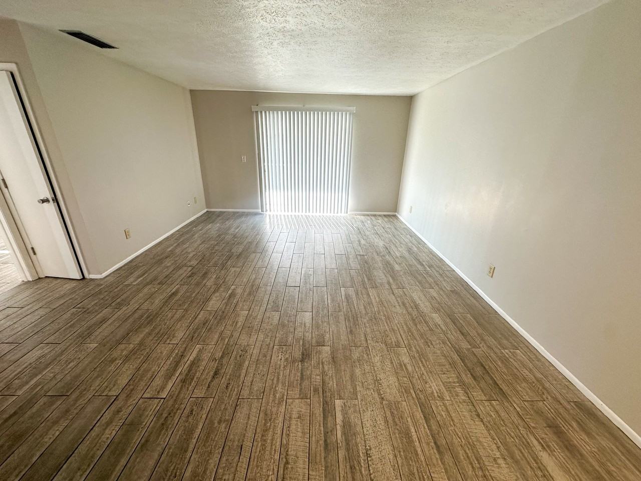 29 Se 24th Ave - Photo 5 of 10