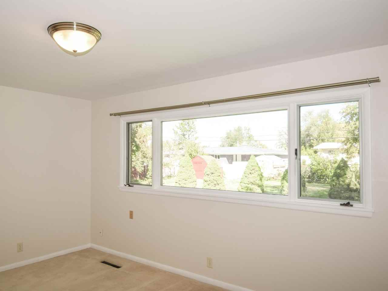 241 Eastnorth - Photo 6 of 30