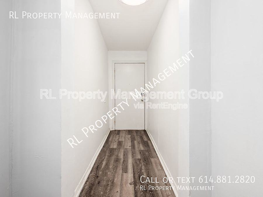413 S Ohio Ave #413 - Photo 3 of 29