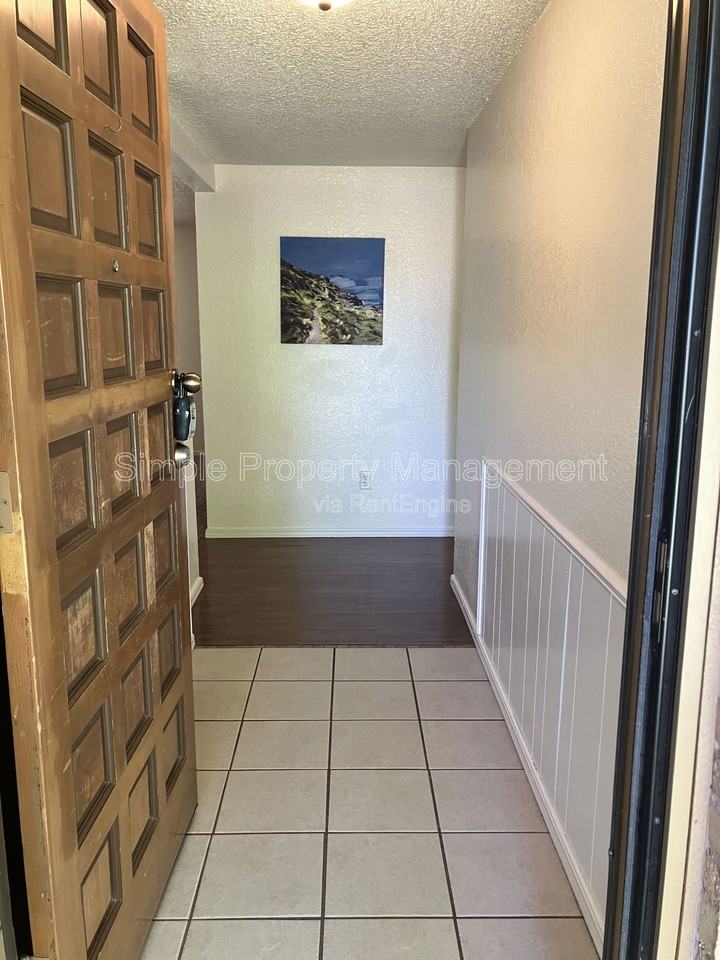 1412 Del Norte Dr - Photo 2 of 20